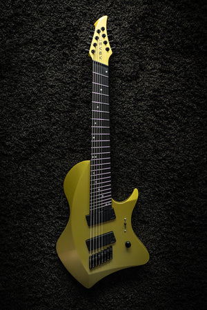 LARADA 8 // Master Series // Chartreuse (Richlite FB)