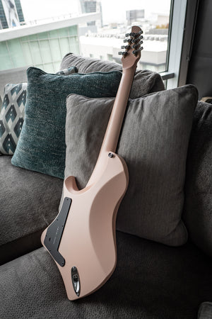 LARADA 8 // Master Series // Pink