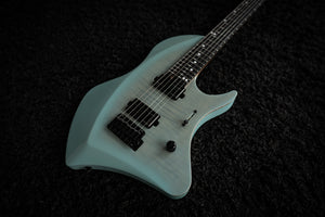 LARADA 6 // Master Series // Jade