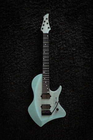 LARADA 6 // Master Series // Jade