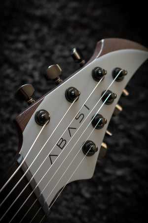 J Larada 7 // Chalk