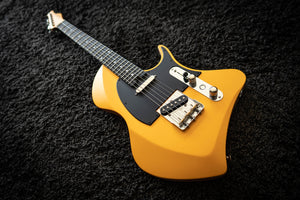 LARADA SPACE T // Cheddar