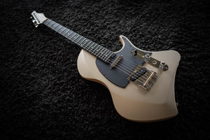 LARADA SPACE T // Champagne (Sugar Pine Body)