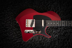 LARADA SPACE T // Sapphire Red