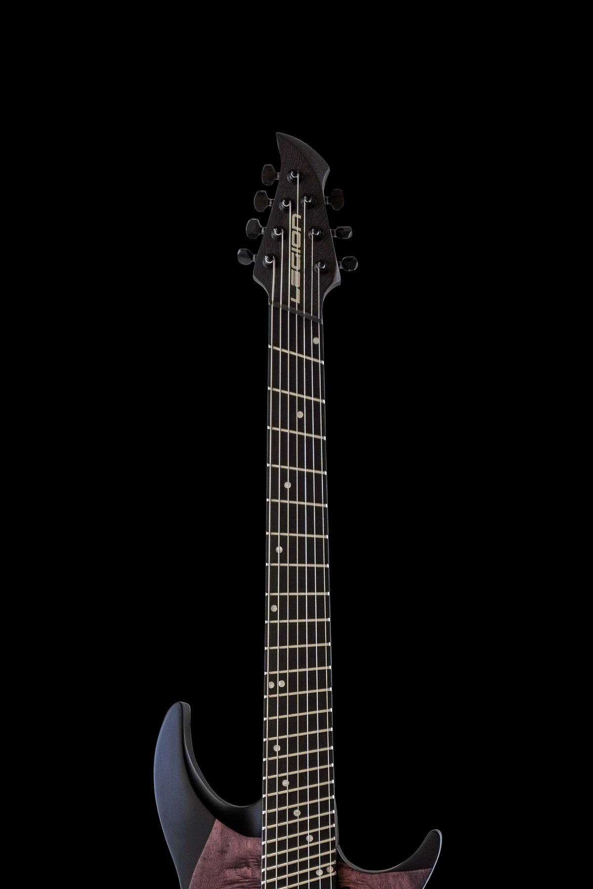 ēmi 7 // Legion // Charcoal Burl