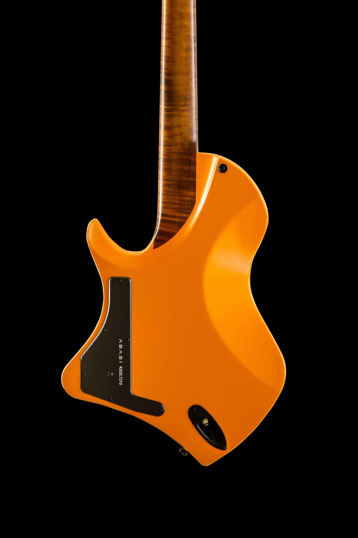 LARADA 7 // Master Series // Capri Orange