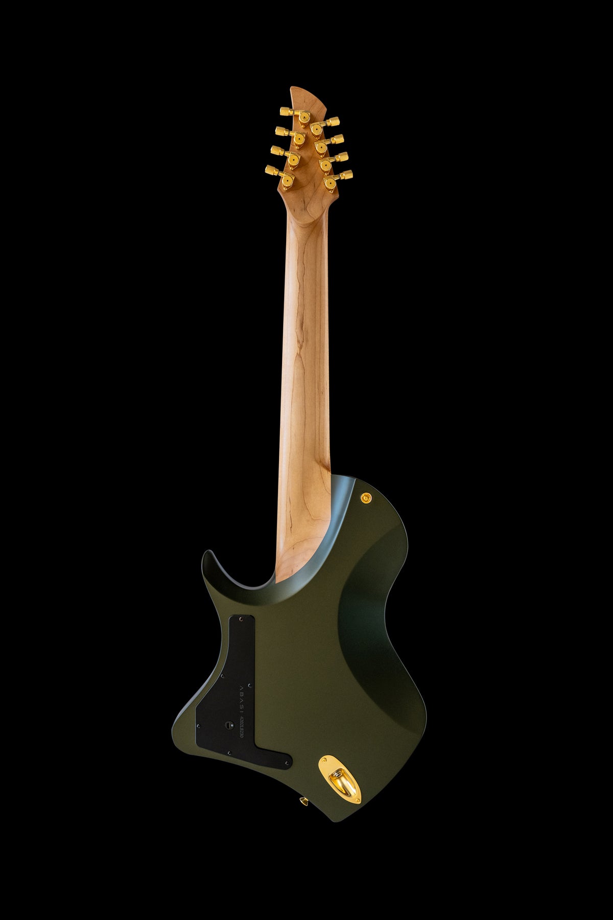 LARADA 8 // Master Series // Bell Garden Green