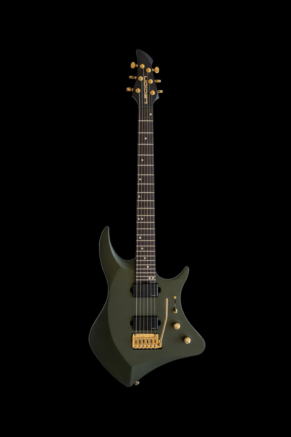 ēmi 6 // Legion // Bell Garden Green