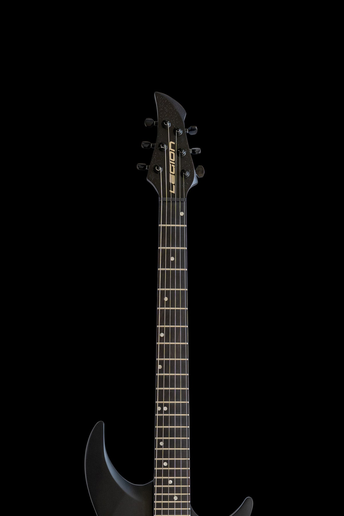 ēmi 6 // Legion // Stealth