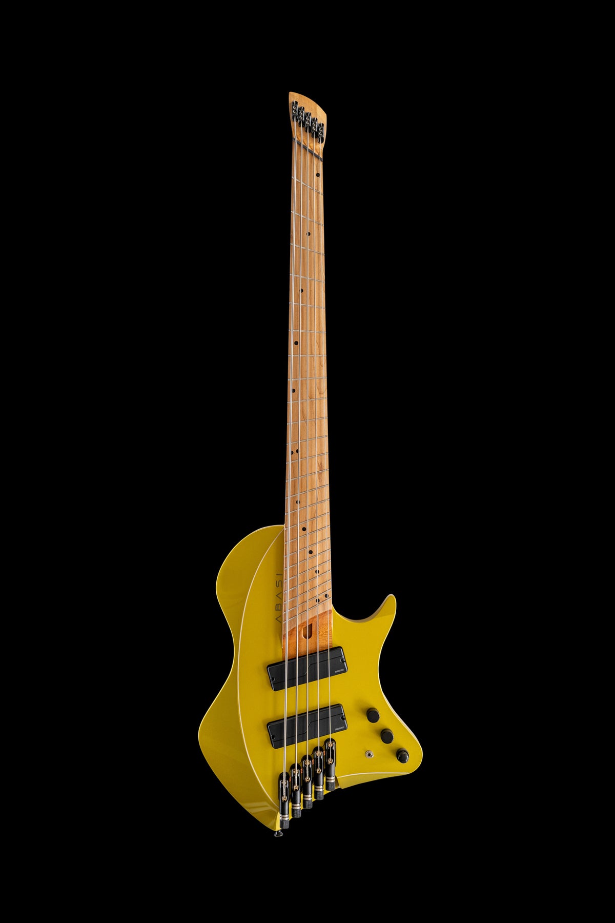 Larada 5 Bass // Master Series // Chartreuse