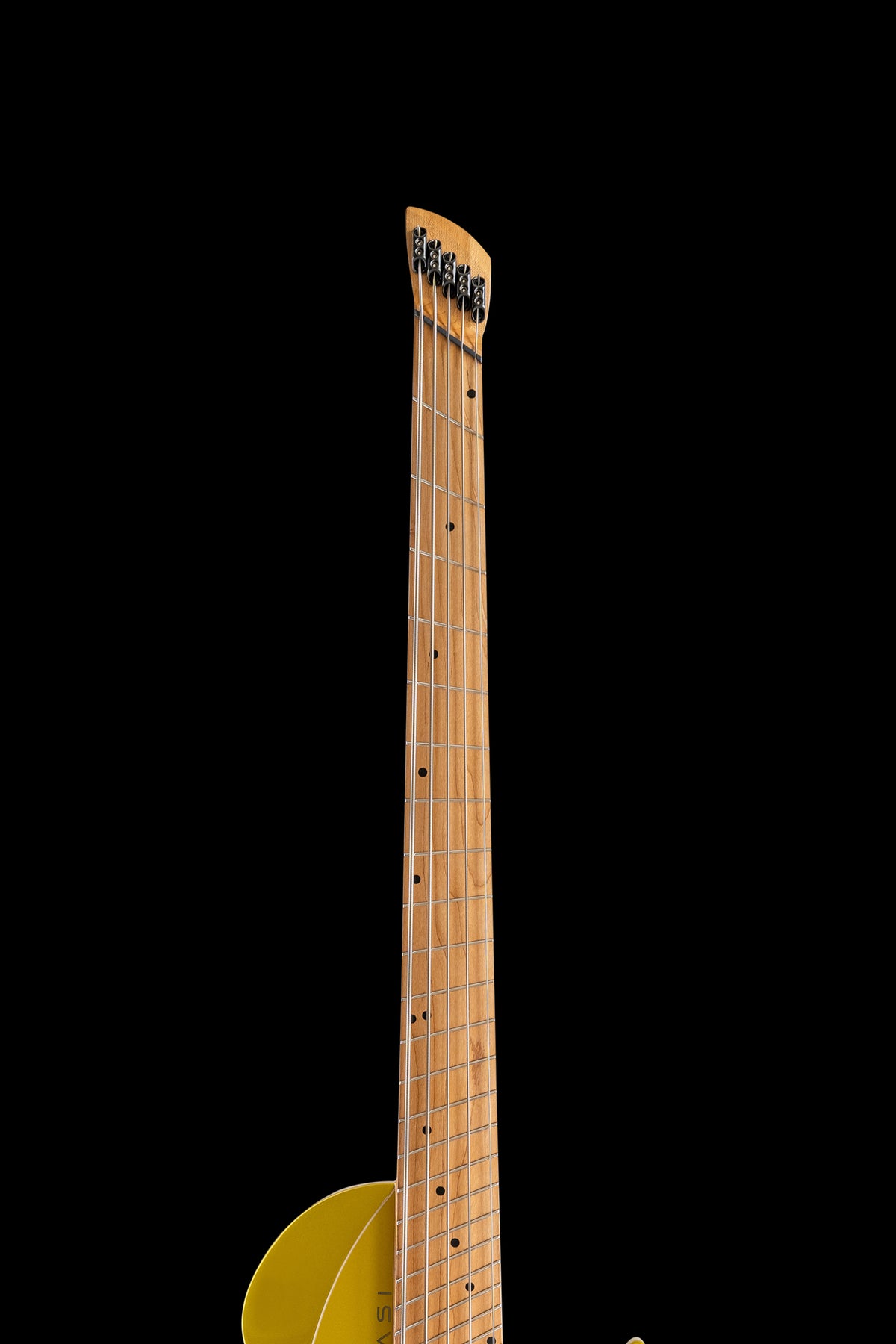 Larada 5 Bass // Master Series // Chartreuse