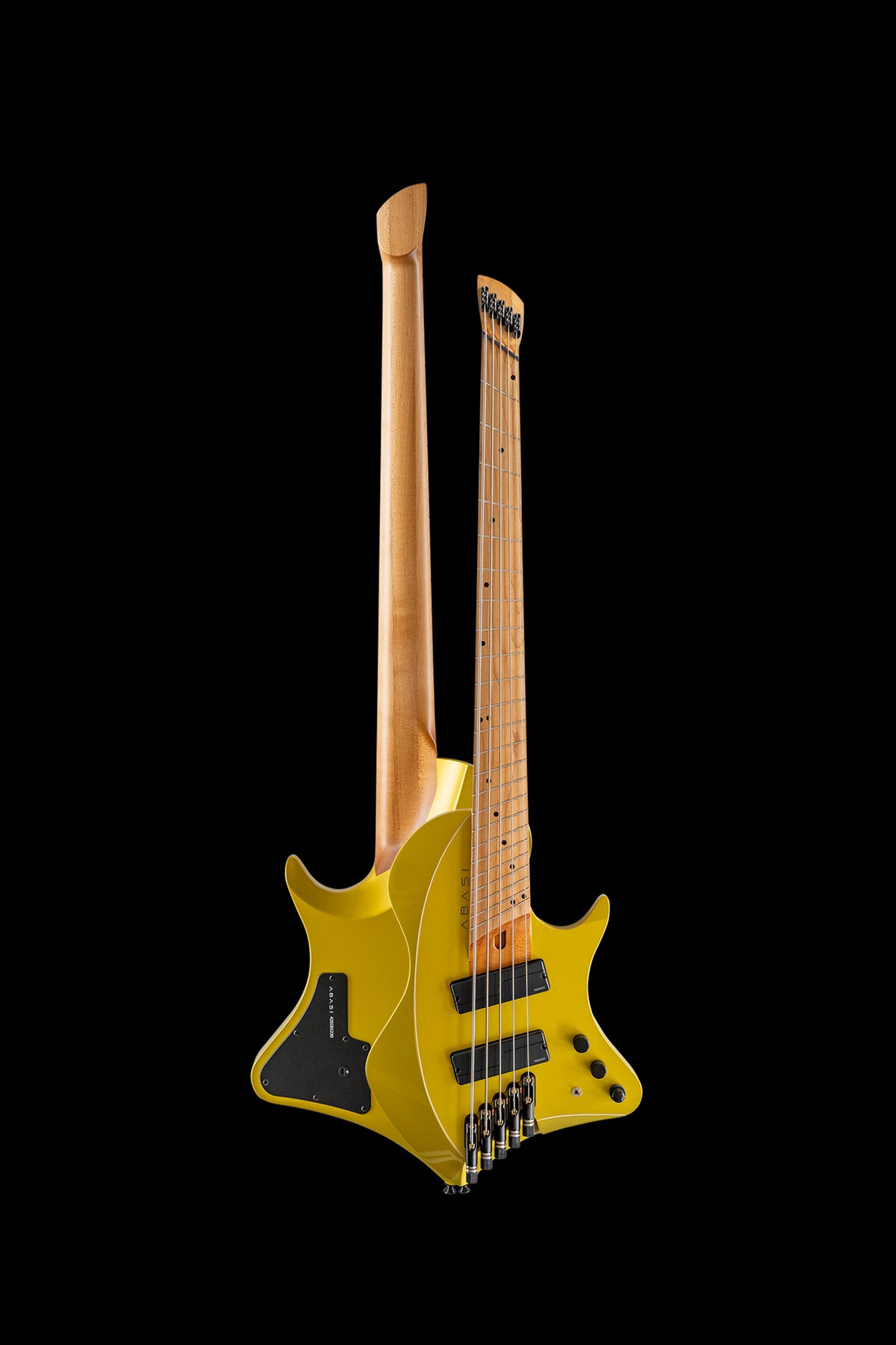 Larada 5 Bass // Master Series // Chartreuse