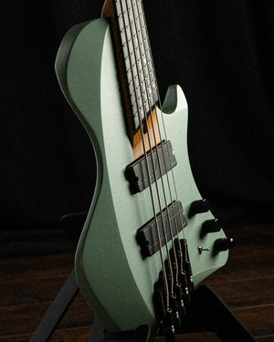Larada 5 Bass // Master Series // Sage