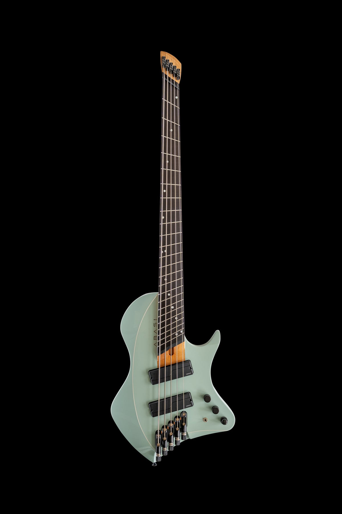 Larada 5 Bass // Master Series // Sage