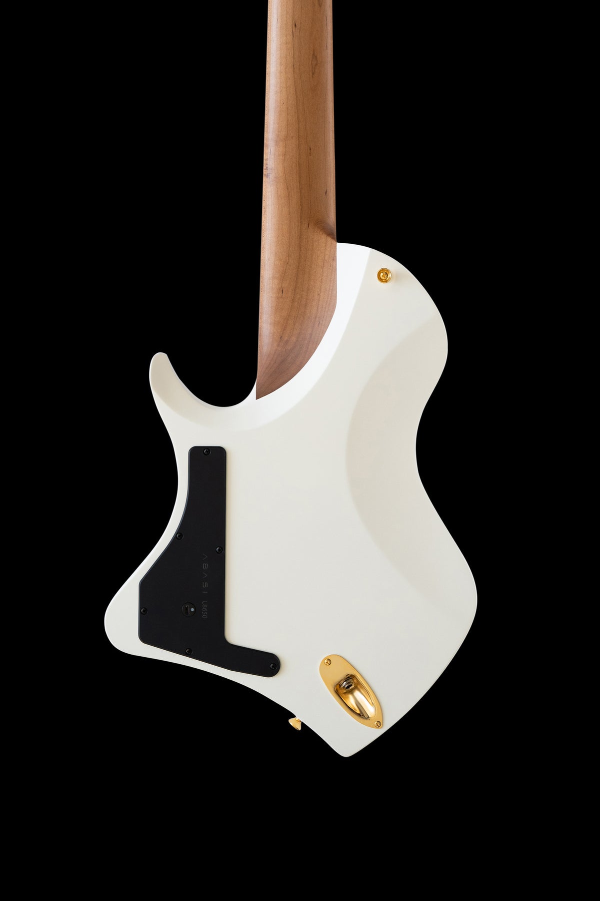 LARADA 8 // Master Series // Tundra