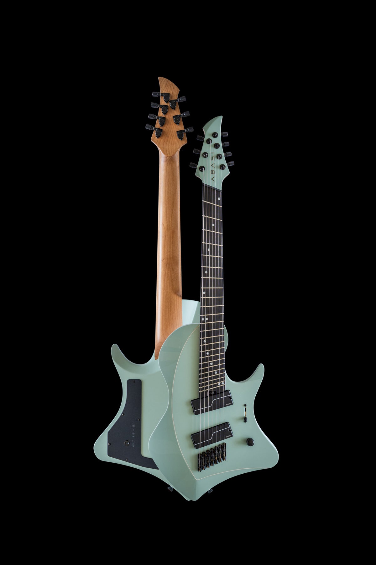 LARADA 7 // Master Series // Sage