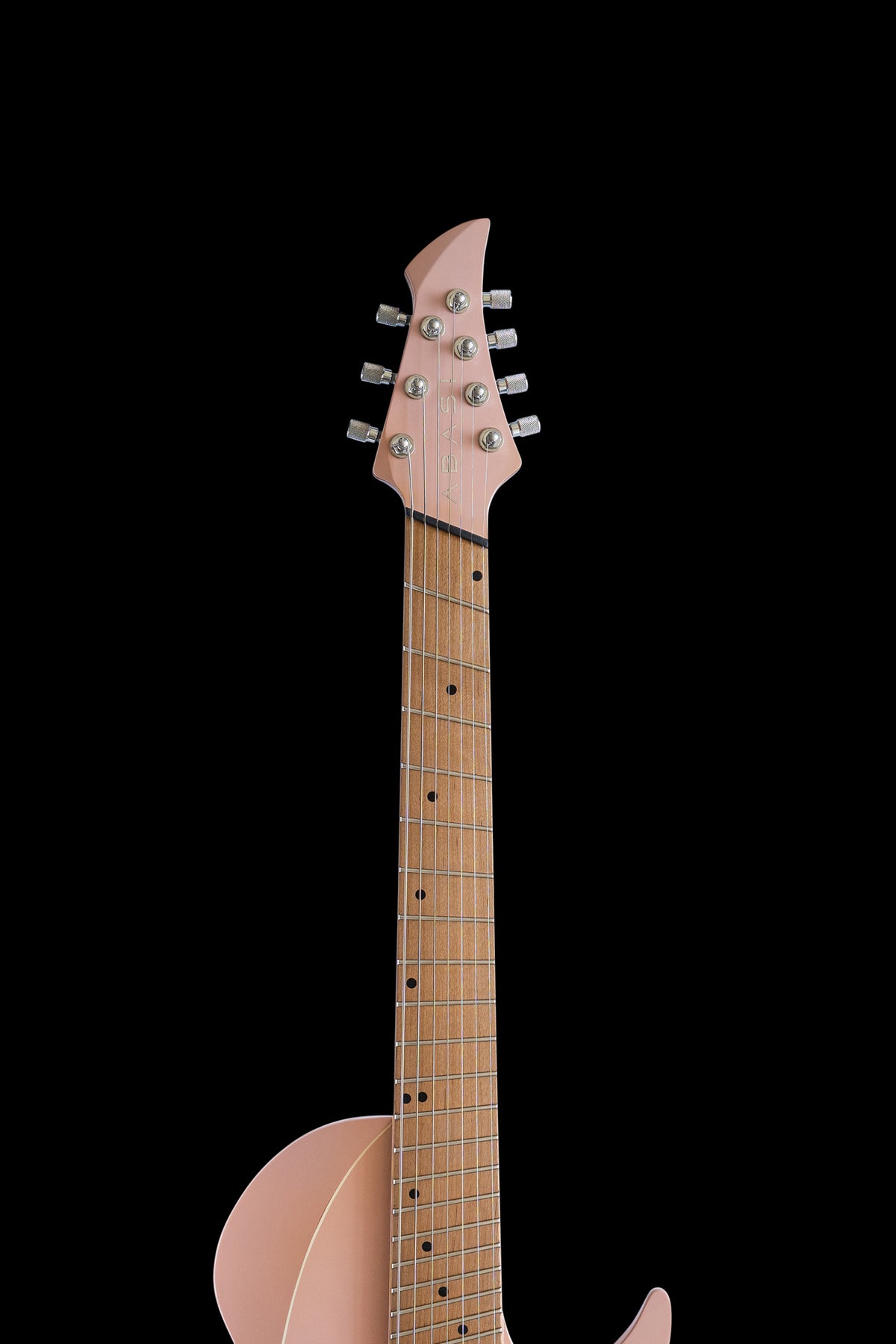 LARADA 7 // Master Series // Shell Pink [Relic]