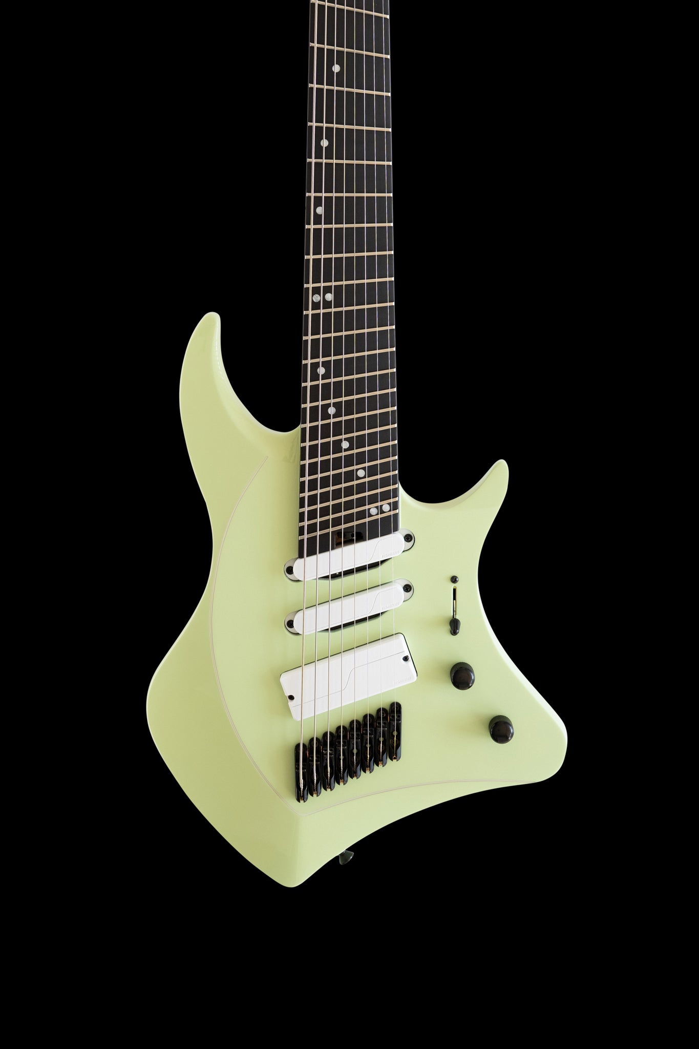 ĒMI 8 // MASTER SERIES // MINT