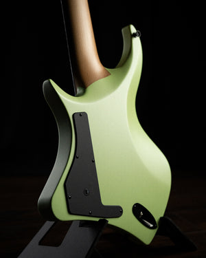 ĒMI 8 // MASTER SERIES // MINT