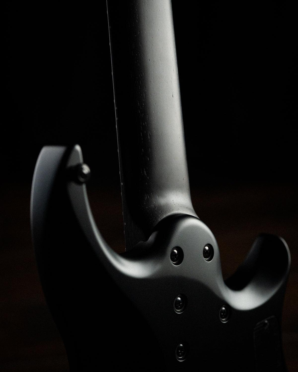 ĒMI 8 LEFTY // Legion // Charcoal Burl