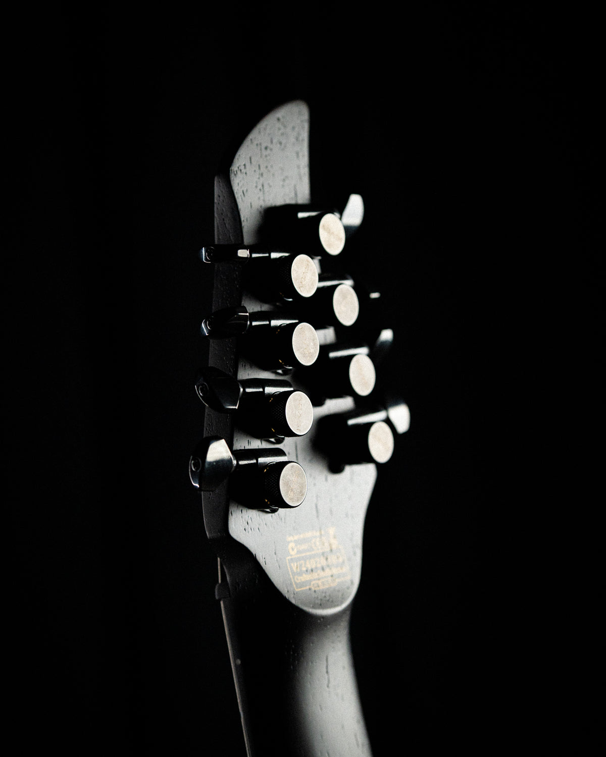 LARADA 8 LEFTY // Legion // Charcoal Burl