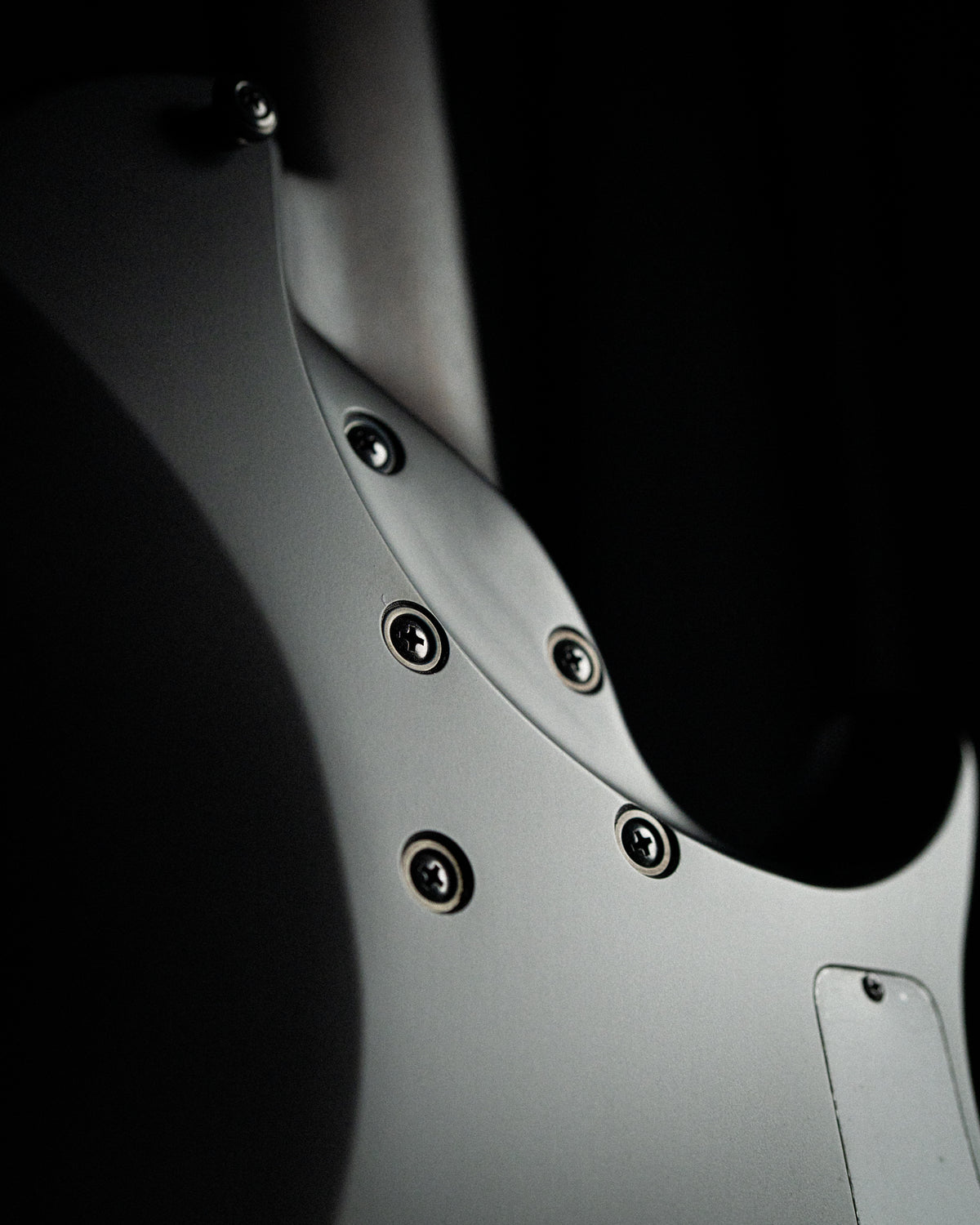 LARADA 8 LEFTY // Legion // Charcoal Burl