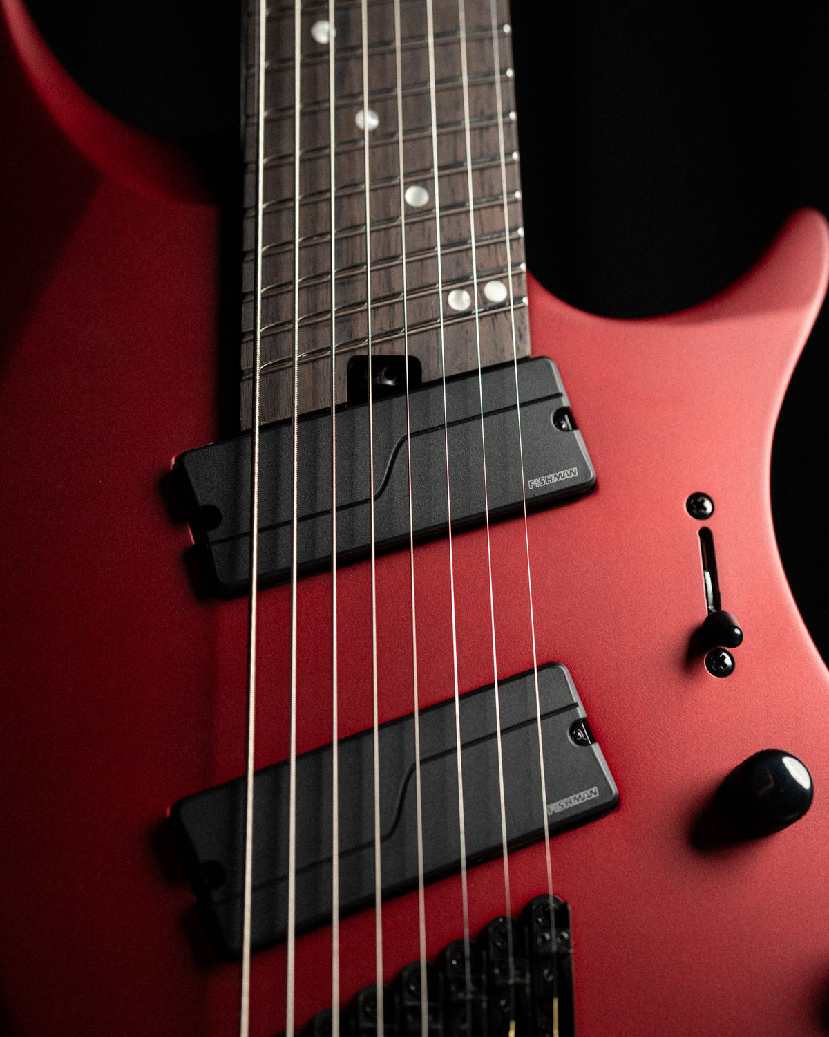 ēmi 8 // Legion // Crimson Metallic