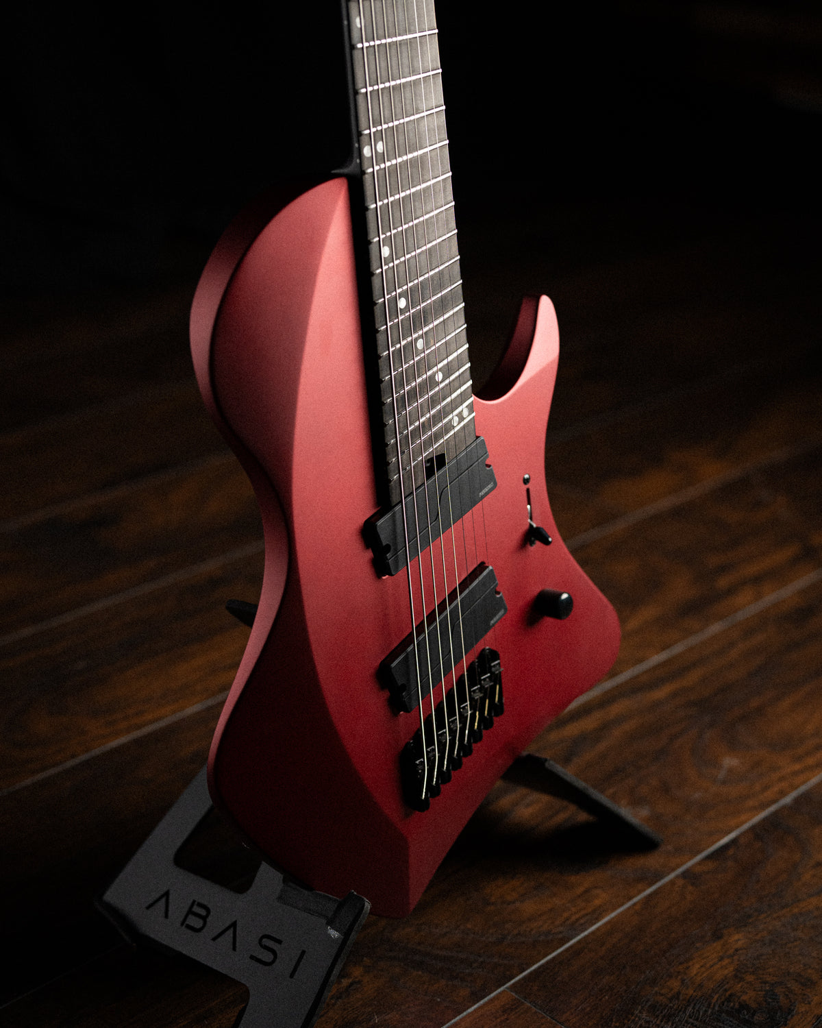 LARADA 8 // Legion // Crimson Metallic