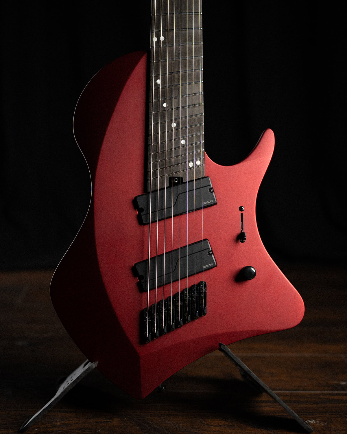 LARADA 8 // Legion // Crimson Metallic