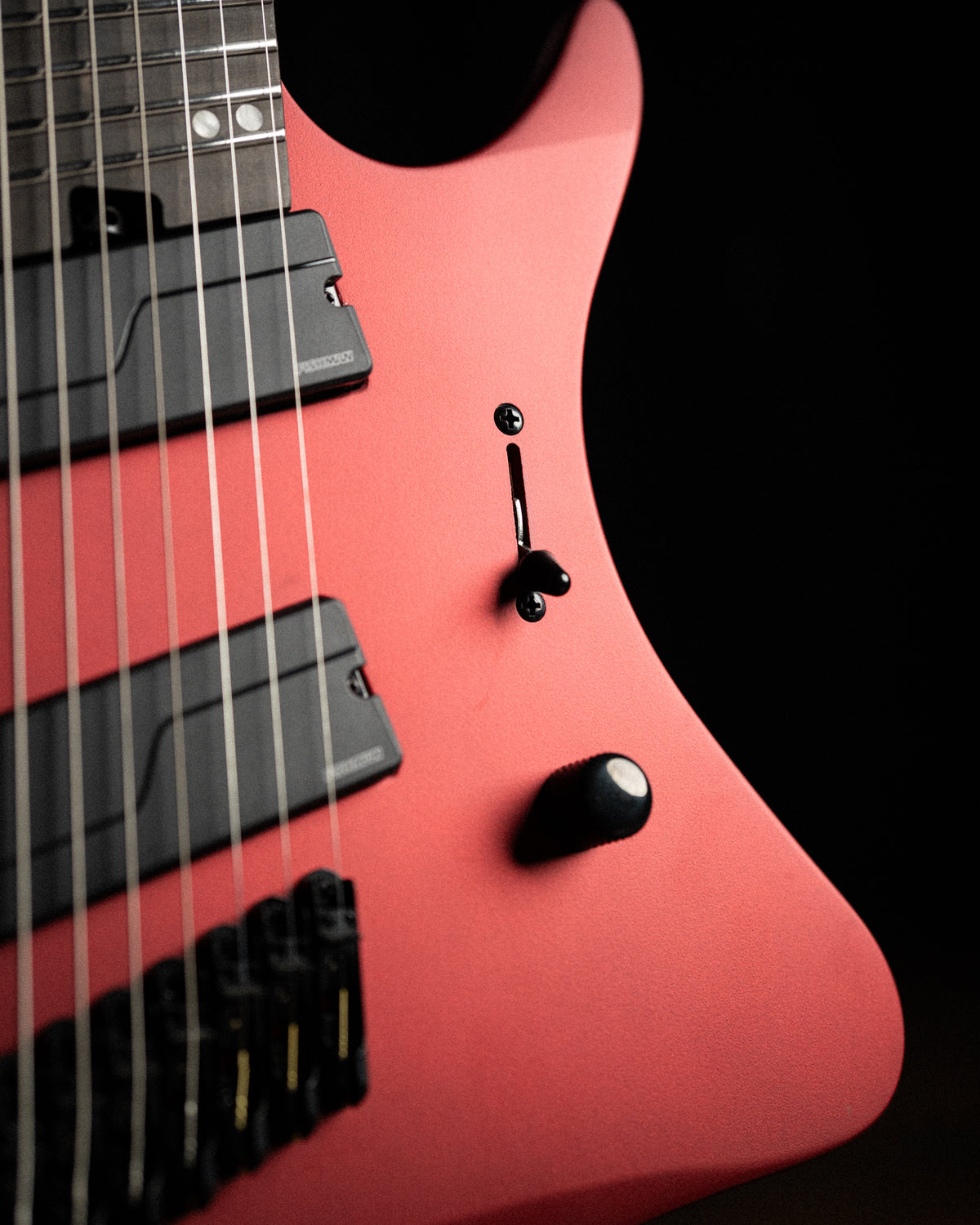 LARADA 8 // Legion // Crimson Metallic