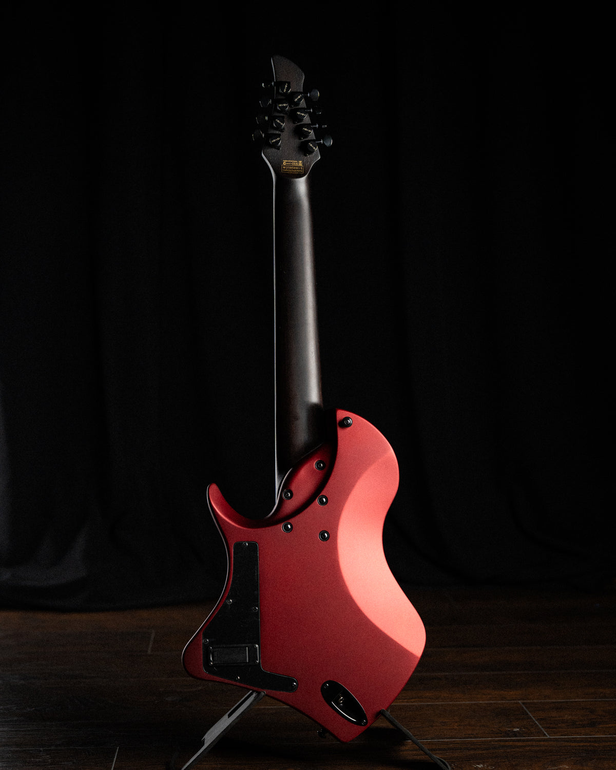 LARADA 8 // Legion // Crimson Metallic