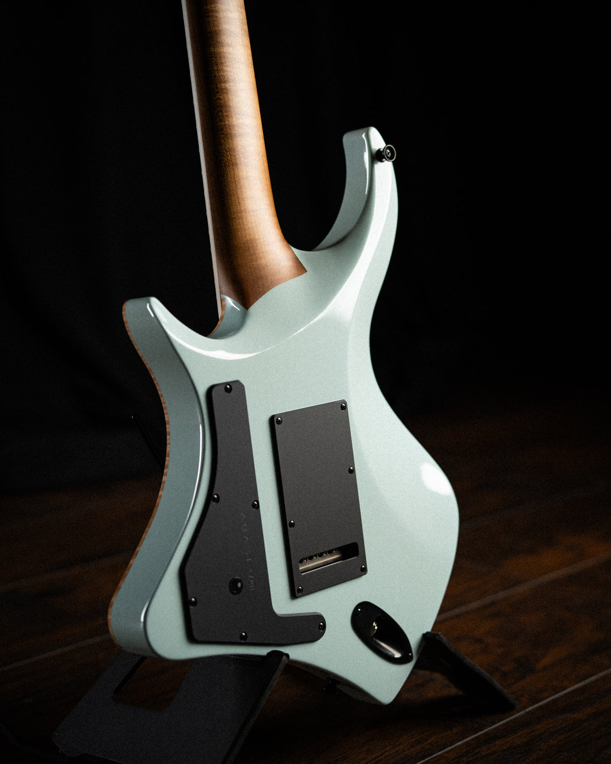 ĒMI 7 // CUSTOM // JADE [Ebony FB]