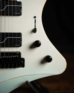 ĒMI 7 // CUSTOM // JADE