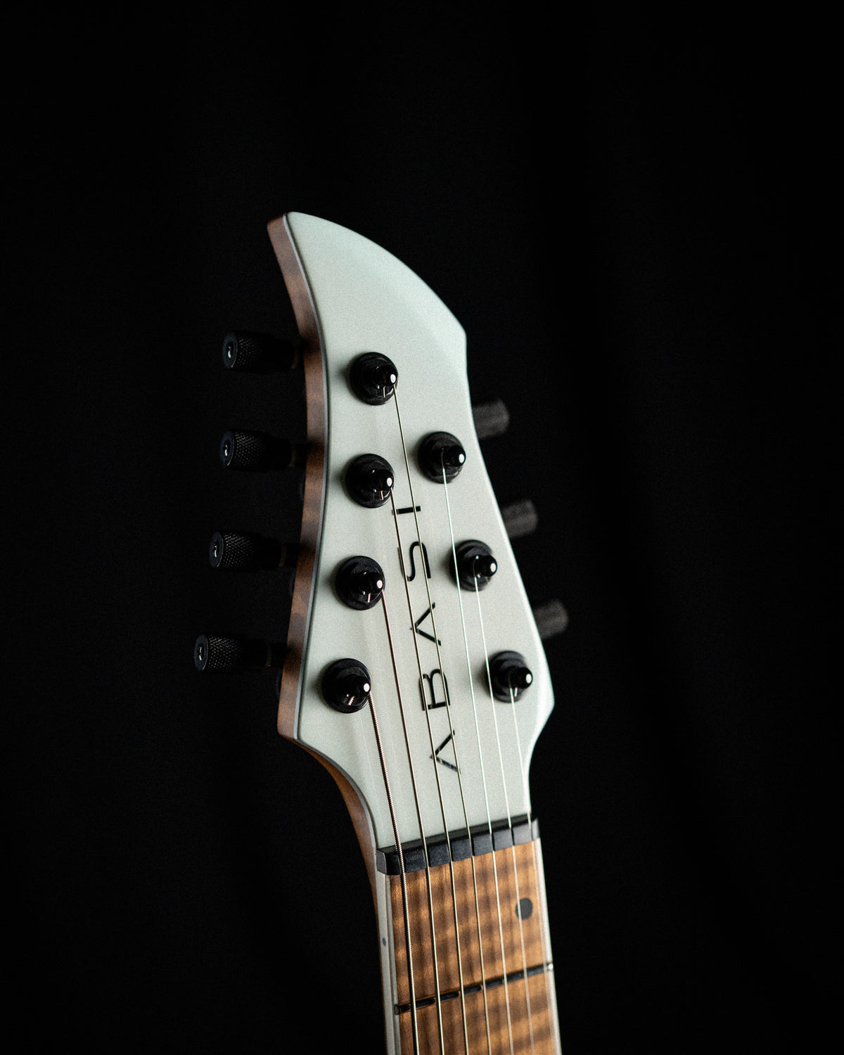 ĒMI 7 // CUSTOM // JADE