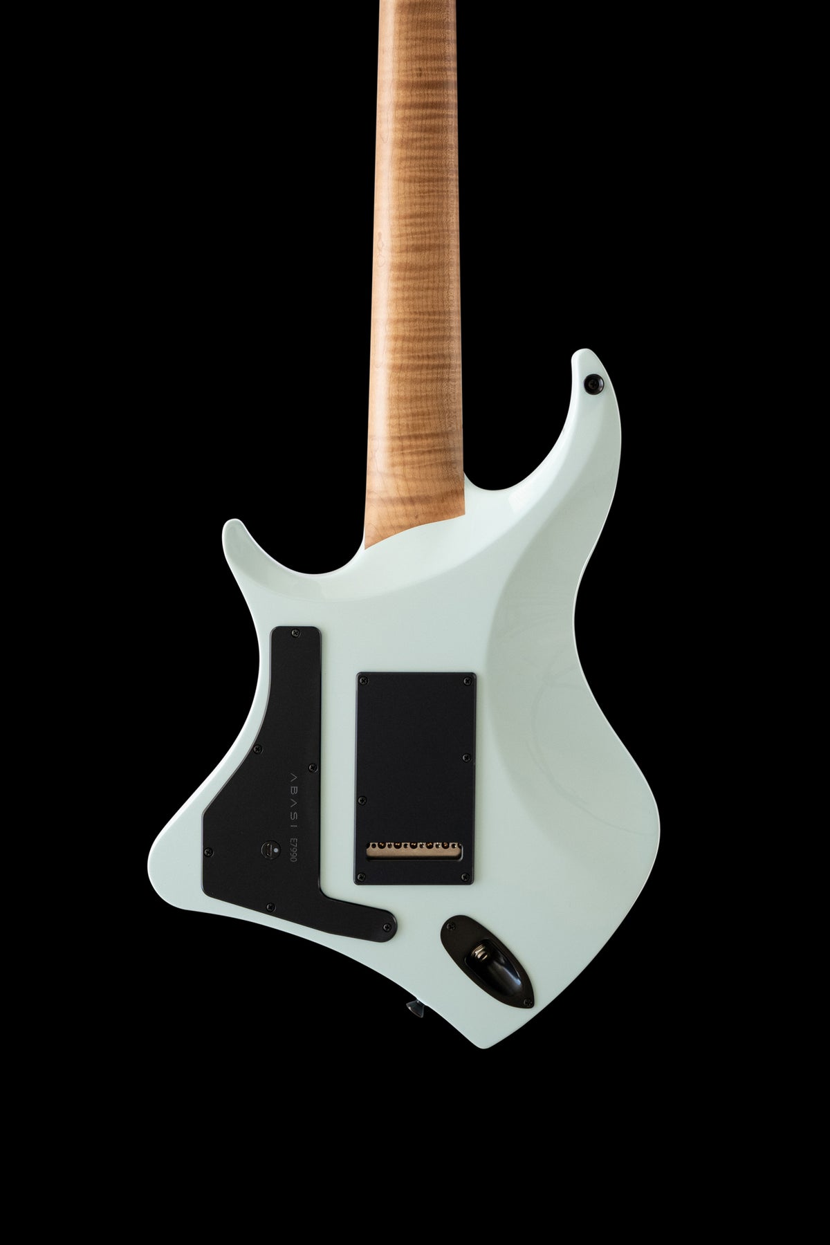 ĒMI 7 // CUSTOM // JADE