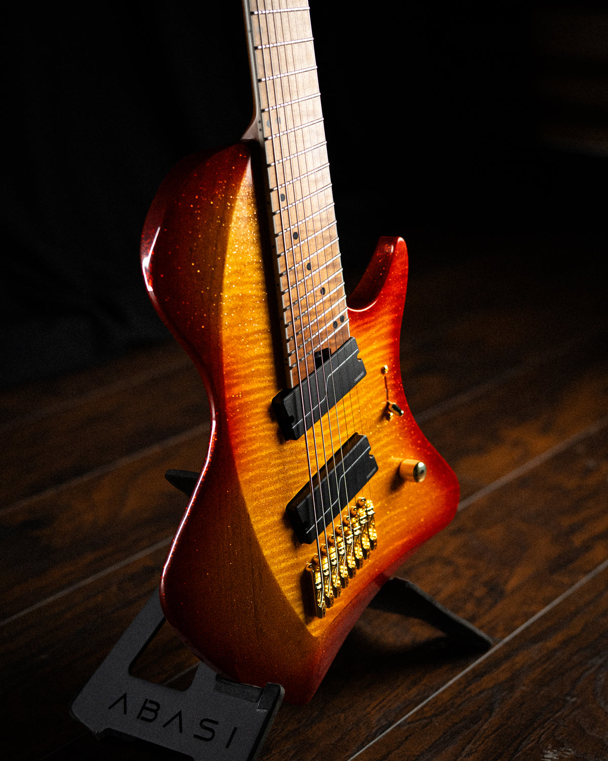 LARADA 8 // Master Series // Autumnburst Goldleaf