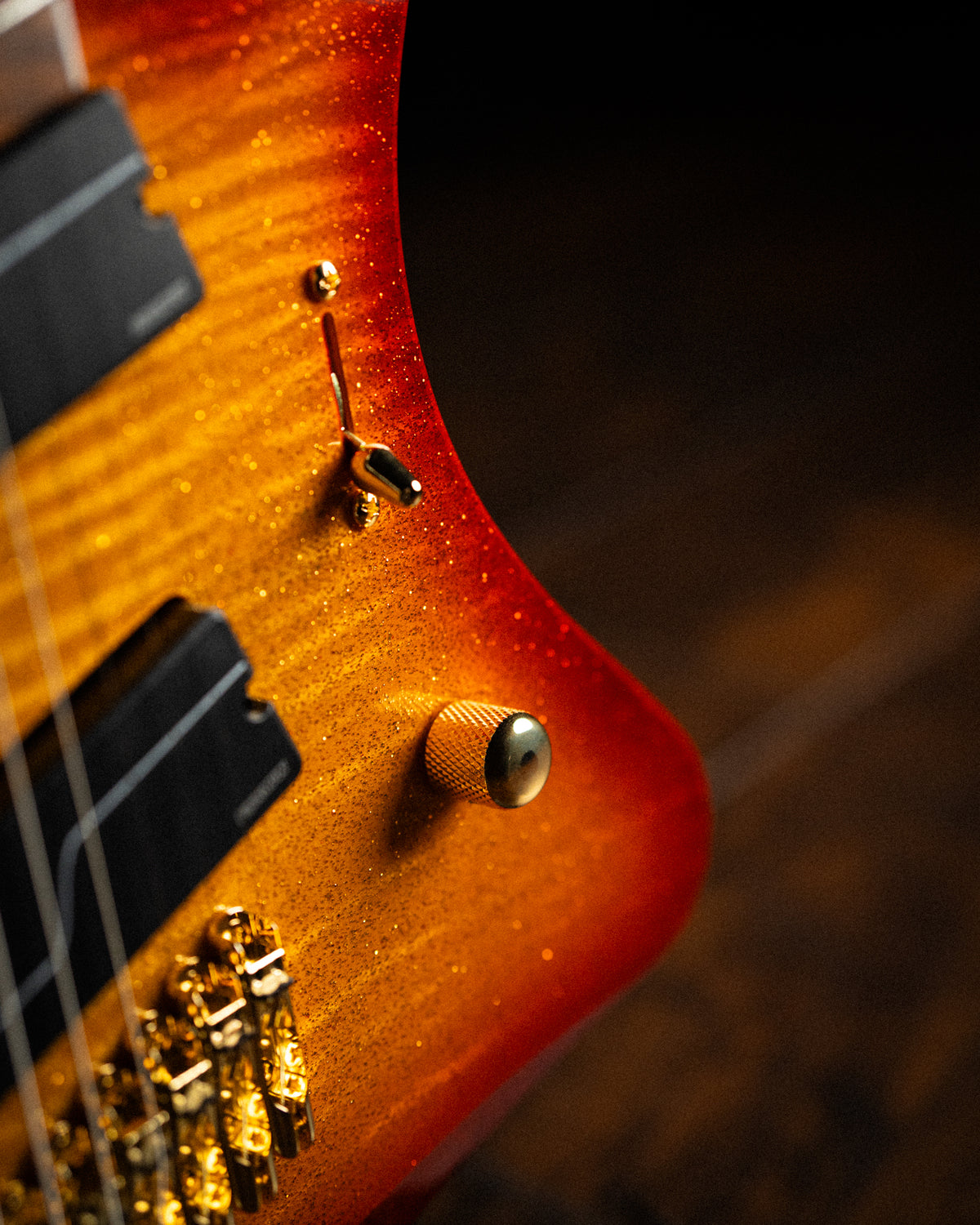 LARADA 8 // Master Series // Autumnburst Goldleaf