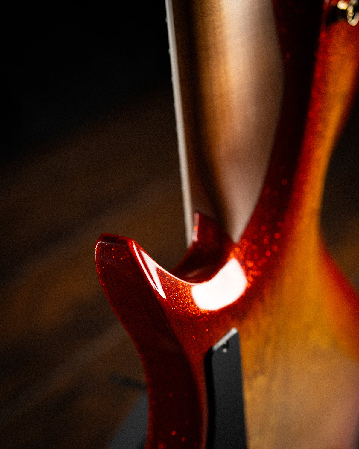 LARADA 8 // Master Series // Autumnburst Goldleaf