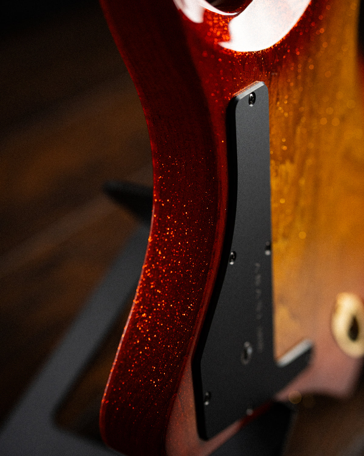 LARADA 8 // Master Series // Autumnburst Goldleaf