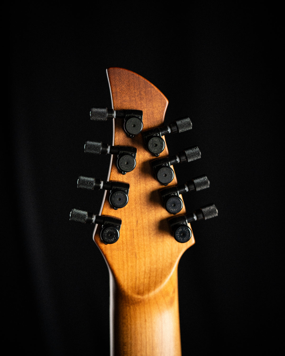 LARADA 8 // Master Series // Basalt