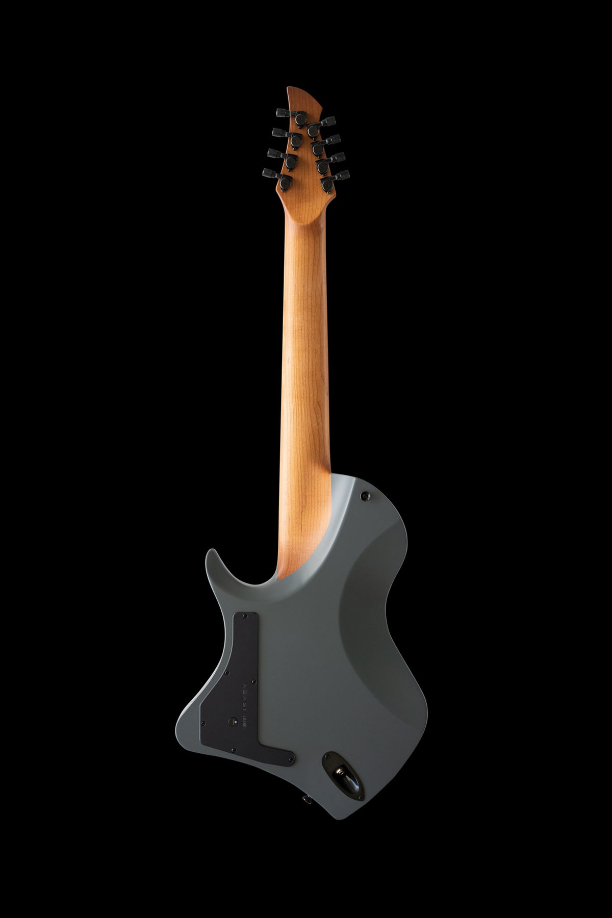 LARADA 8 // Master Series // Basalt