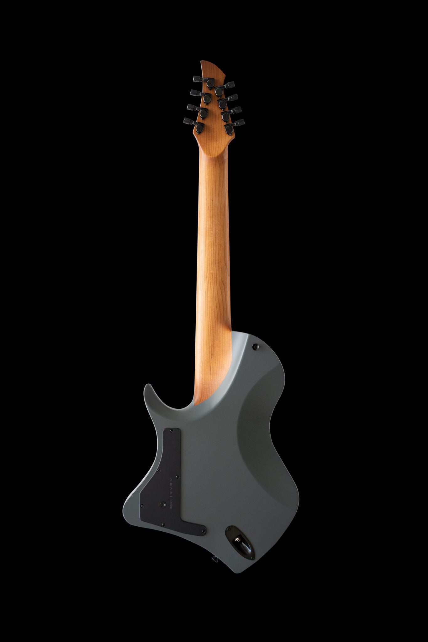 LARADA 8 // Master Series // Basalt