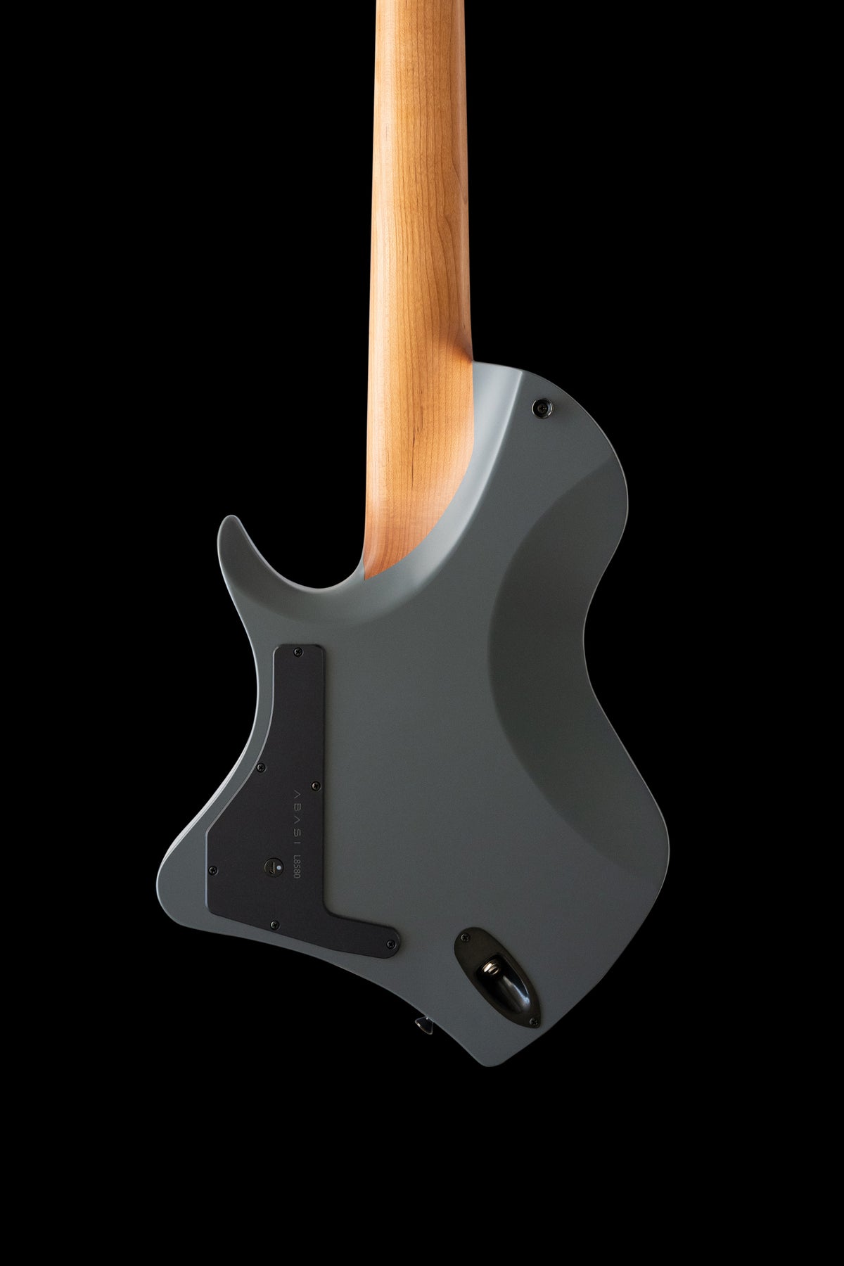 LARADA 8 // Master Series // Basalt