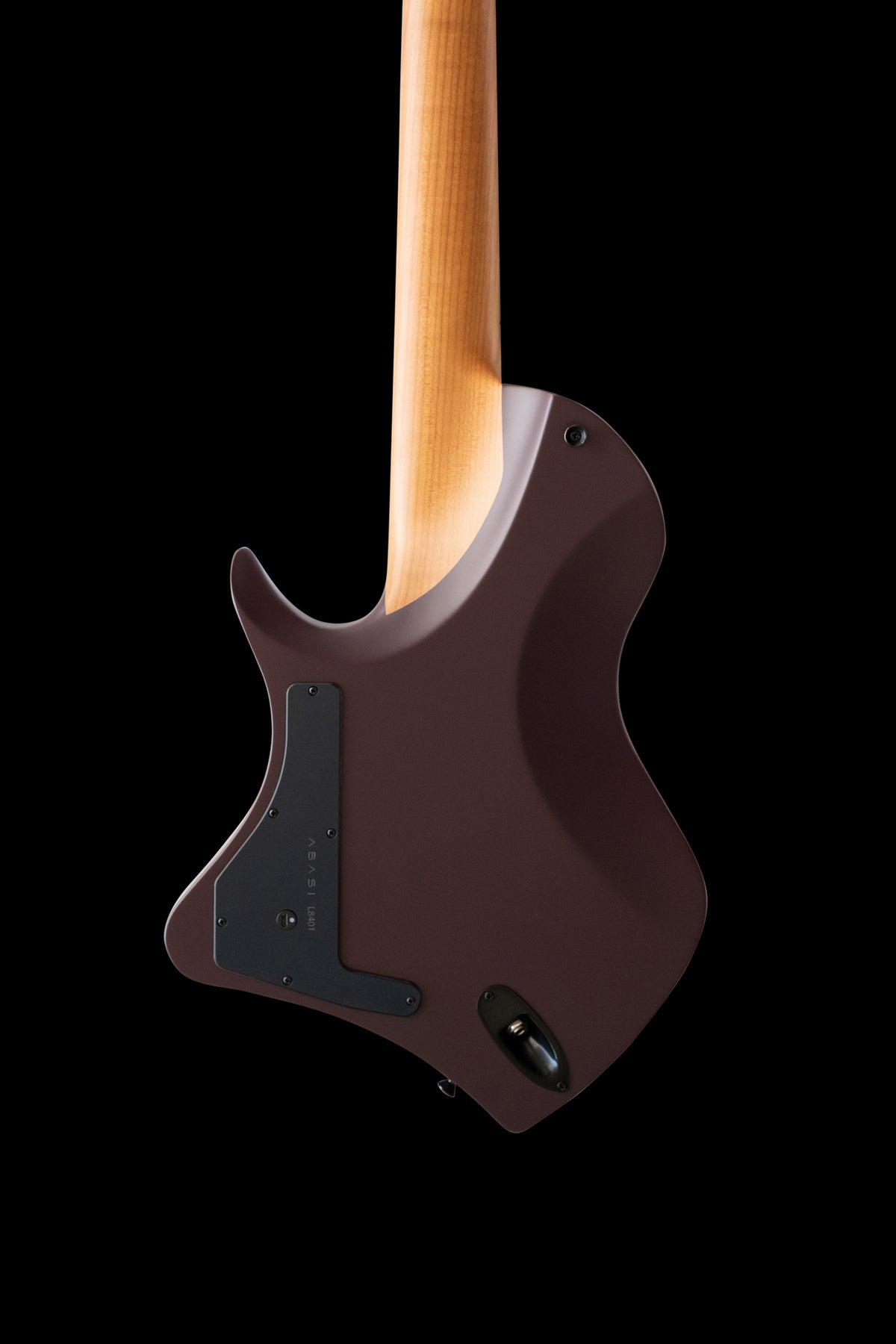 LARADA 8 // Master Series // Aubergine