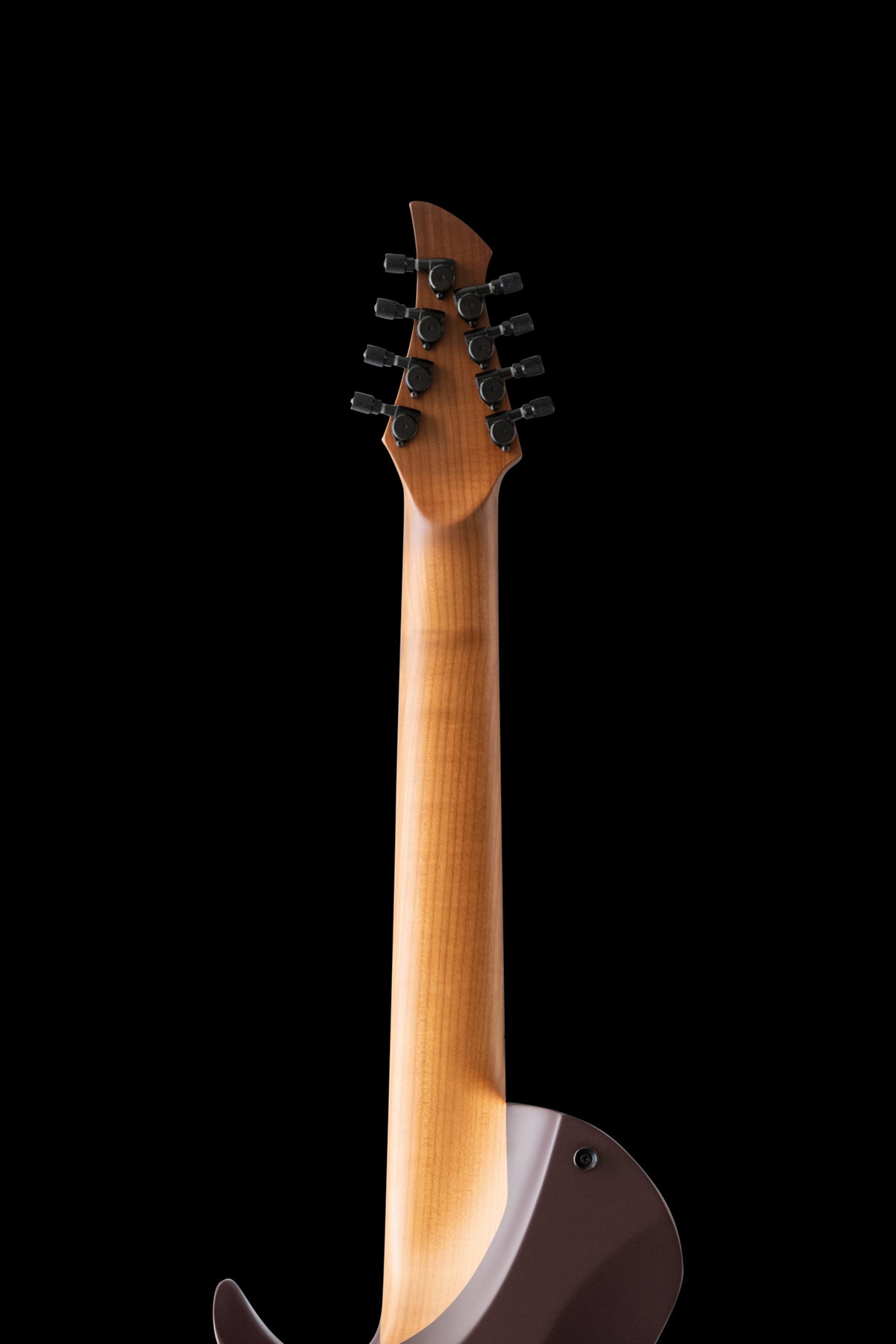 LARADA 8 // Master Series // Aubergine