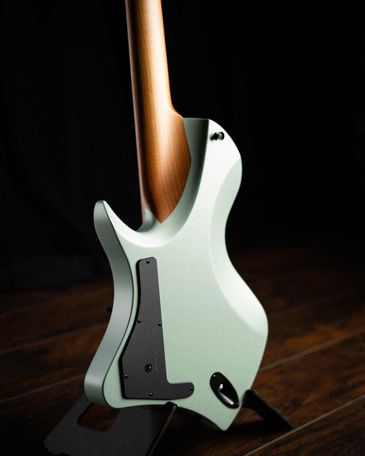 LARADA 8 // Master Series // Sage