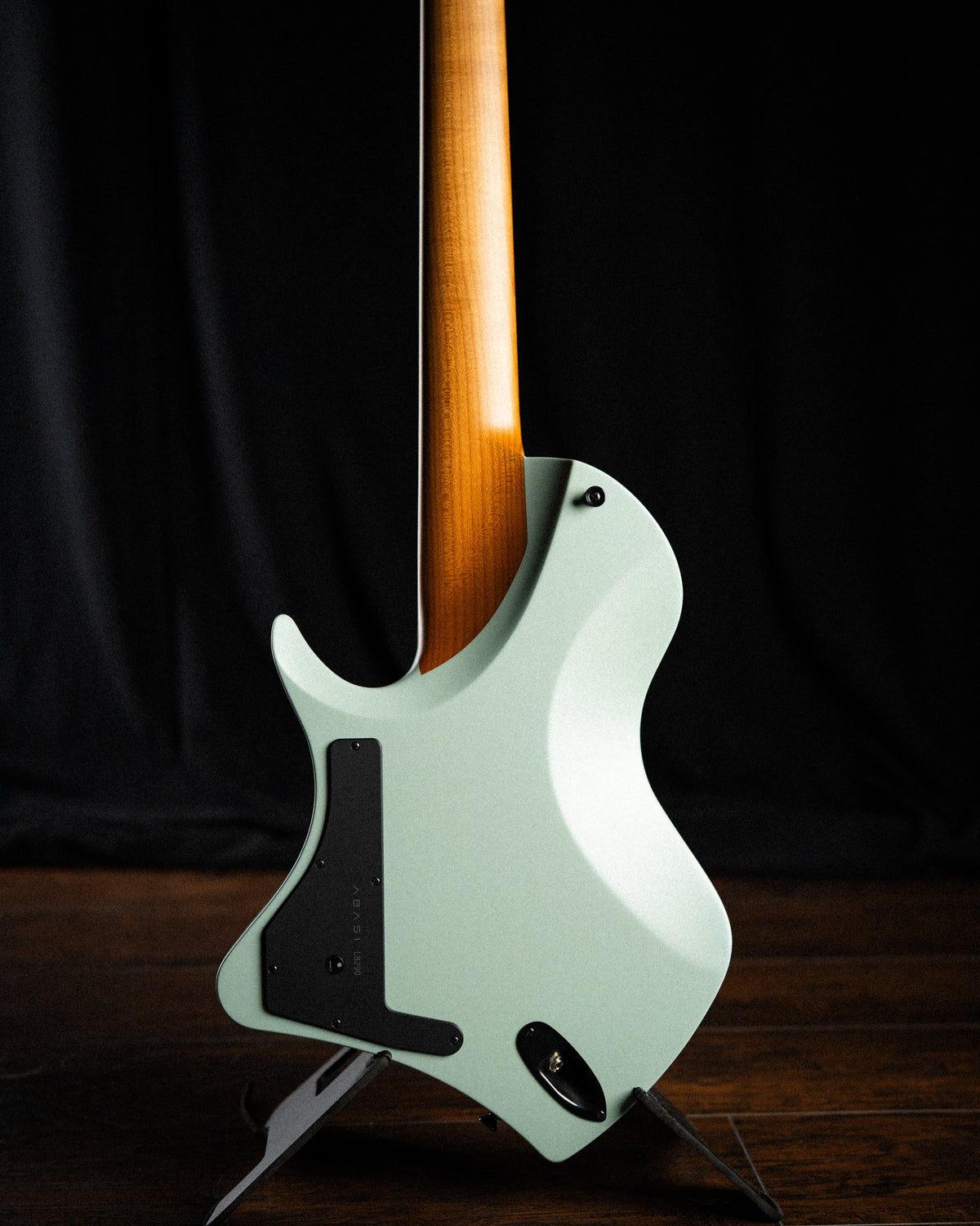 LARADA 8 // Master Series // Sage