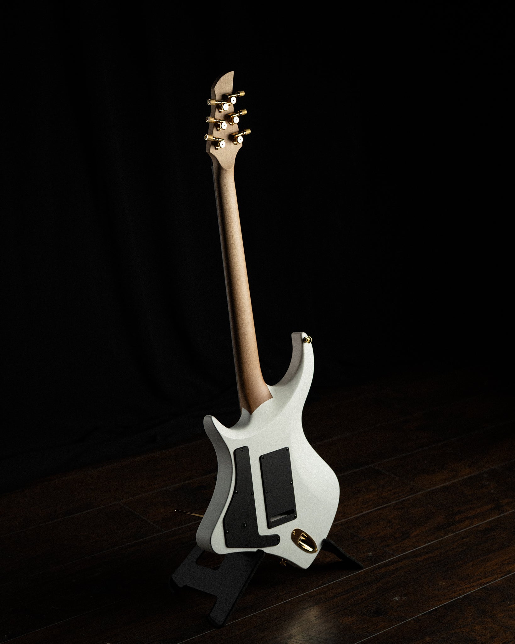 ĒMI 6 // MASTER SERIES // Tundra