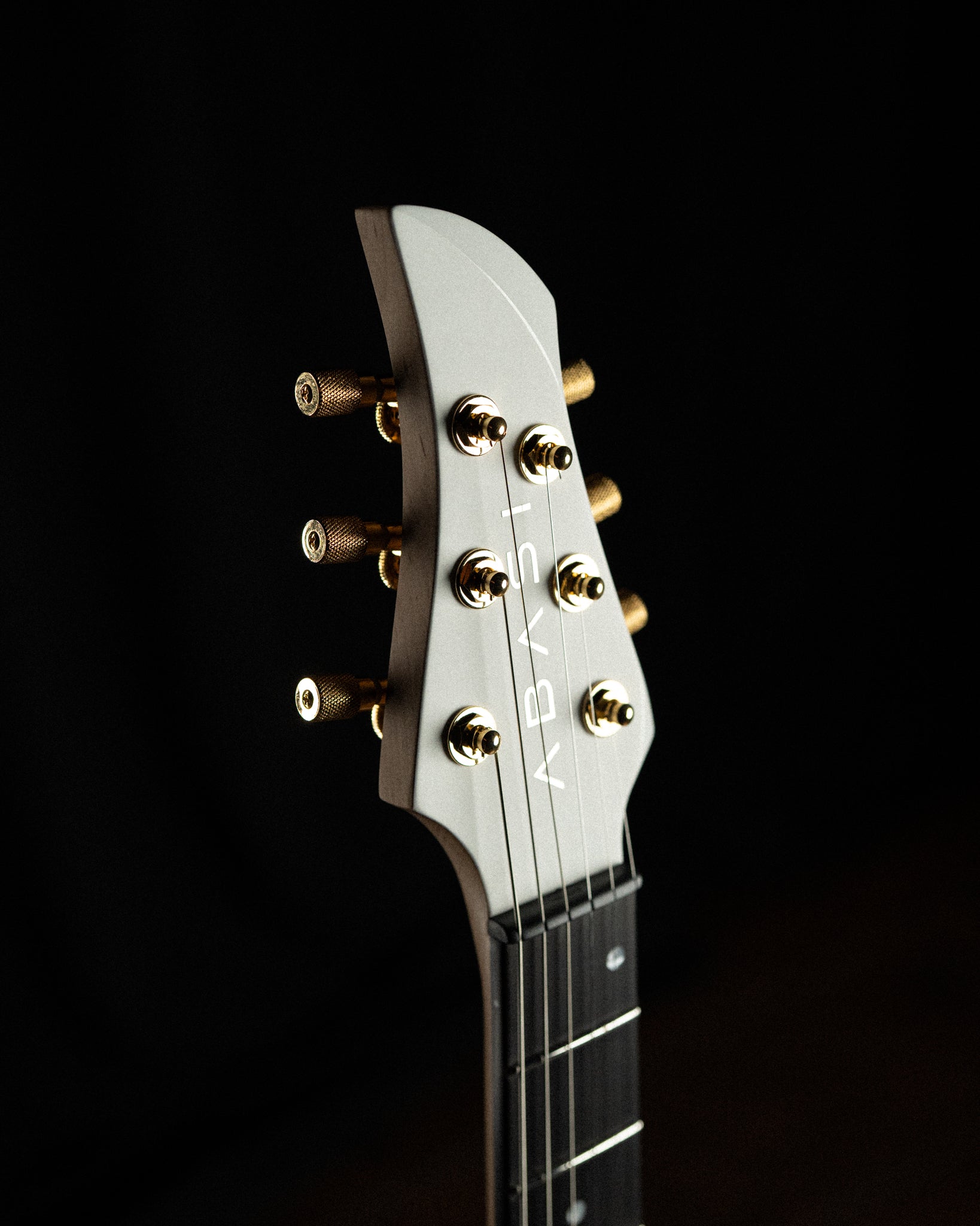 ĒMI 6 // MASTER SERIES // Tundra