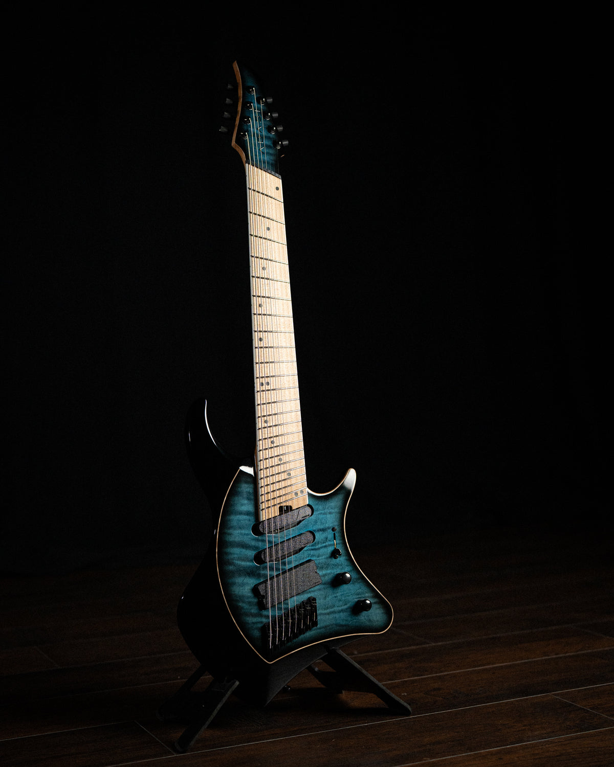 ĒMI 8 // CUSTOM // SEABURST